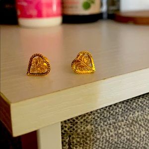 Beautiful gold earrings 22 karat